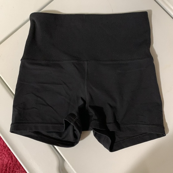 2 Athleta Studio 2.5 “ shorts women’s (2 pairs) - Picture 10 of 15